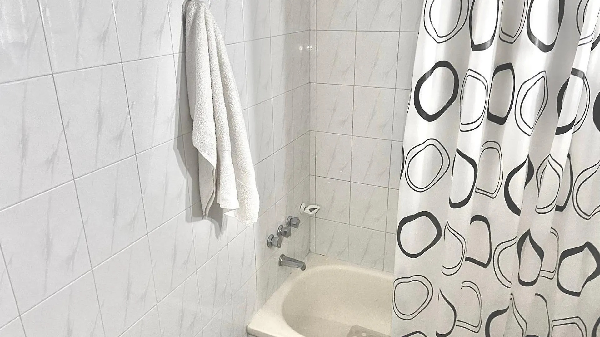 Calido Dos Ambientes A Metros De Plaza Independencia Apartment Mendoza